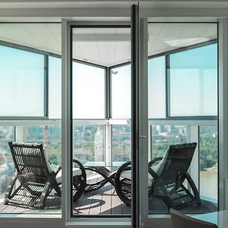 Voir Apartment Bratislava Buitenkant foto
